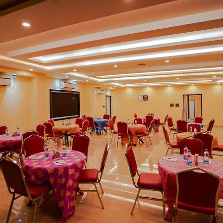 Prasant On Beach Resort !! Lift - Wifi -Restaurant-Parking Facilities-Newly Decorated Room !! Mandarmani Exteriér fotografie