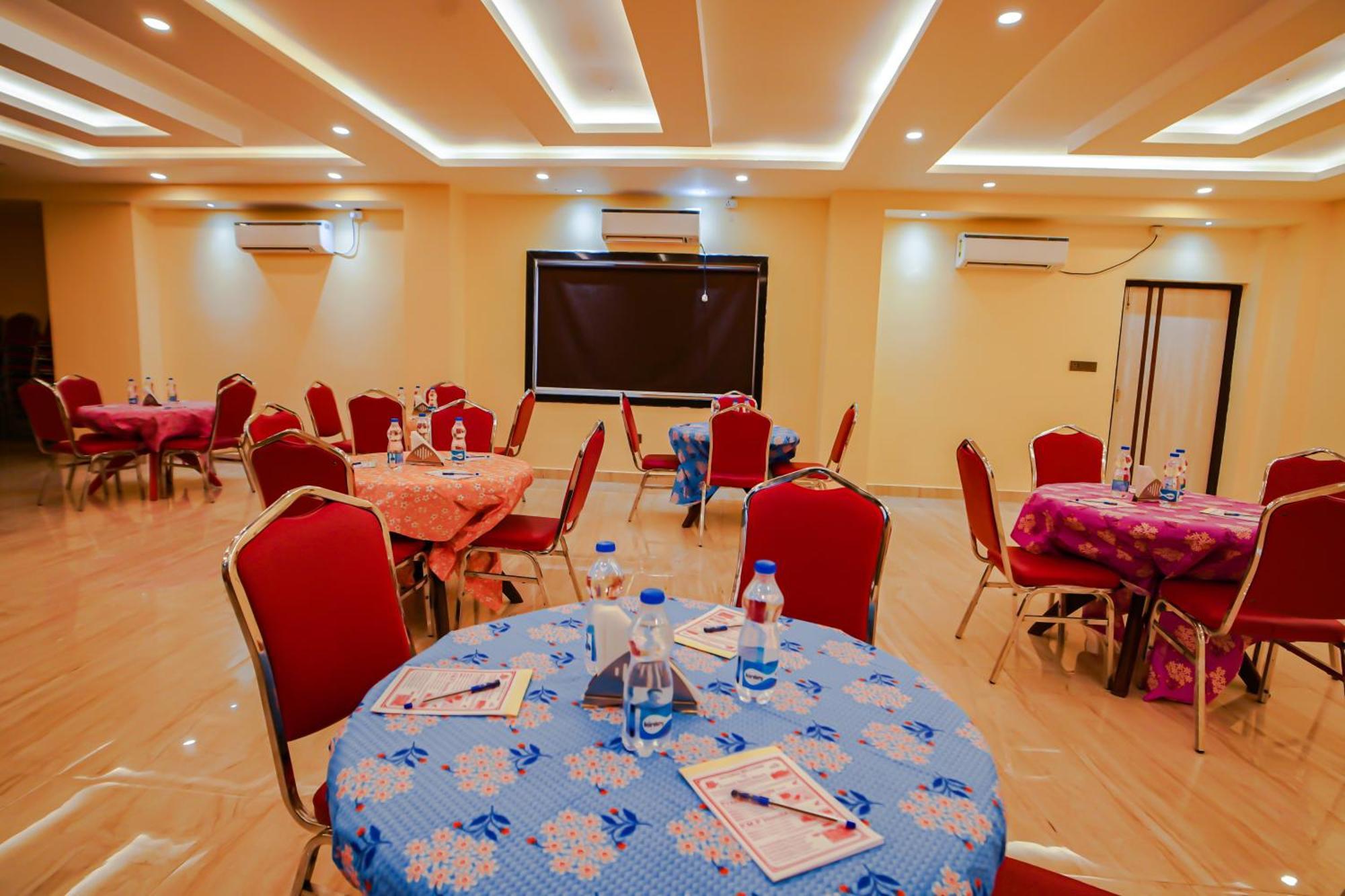 Prasant On Beach Resort !! Lift - Wifi -Restaurant-Parking Facilities-Newly Decorated Room !! Mandarmani Exteriér fotografie