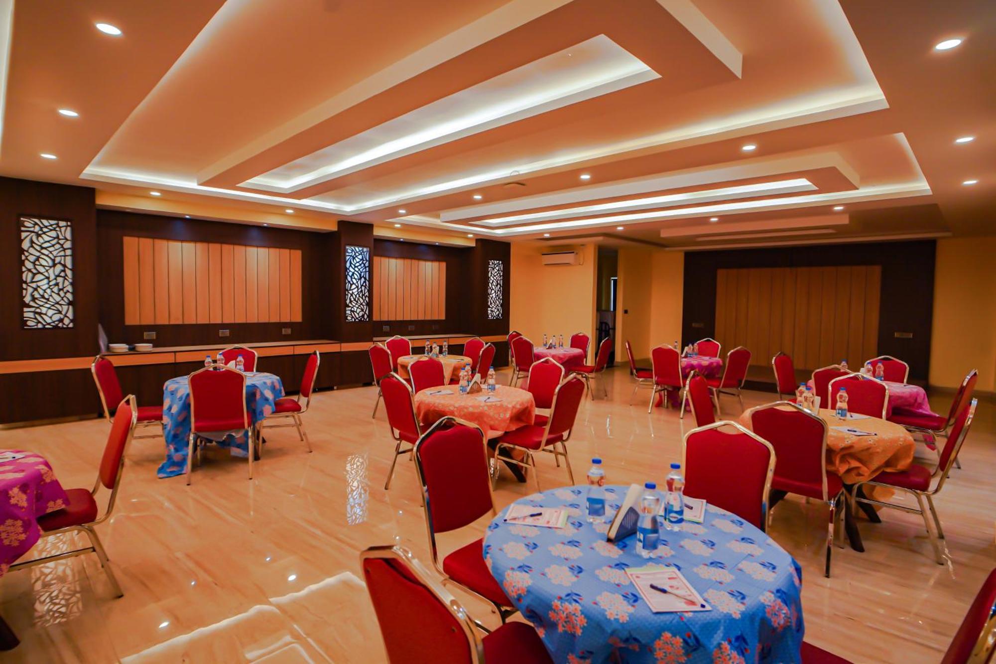 Prasant On Beach Resort !! Lift - Wifi -Restaurant-Parking Facilities-Newly Decorated Room !! Mandarmani Exteriér fotografie