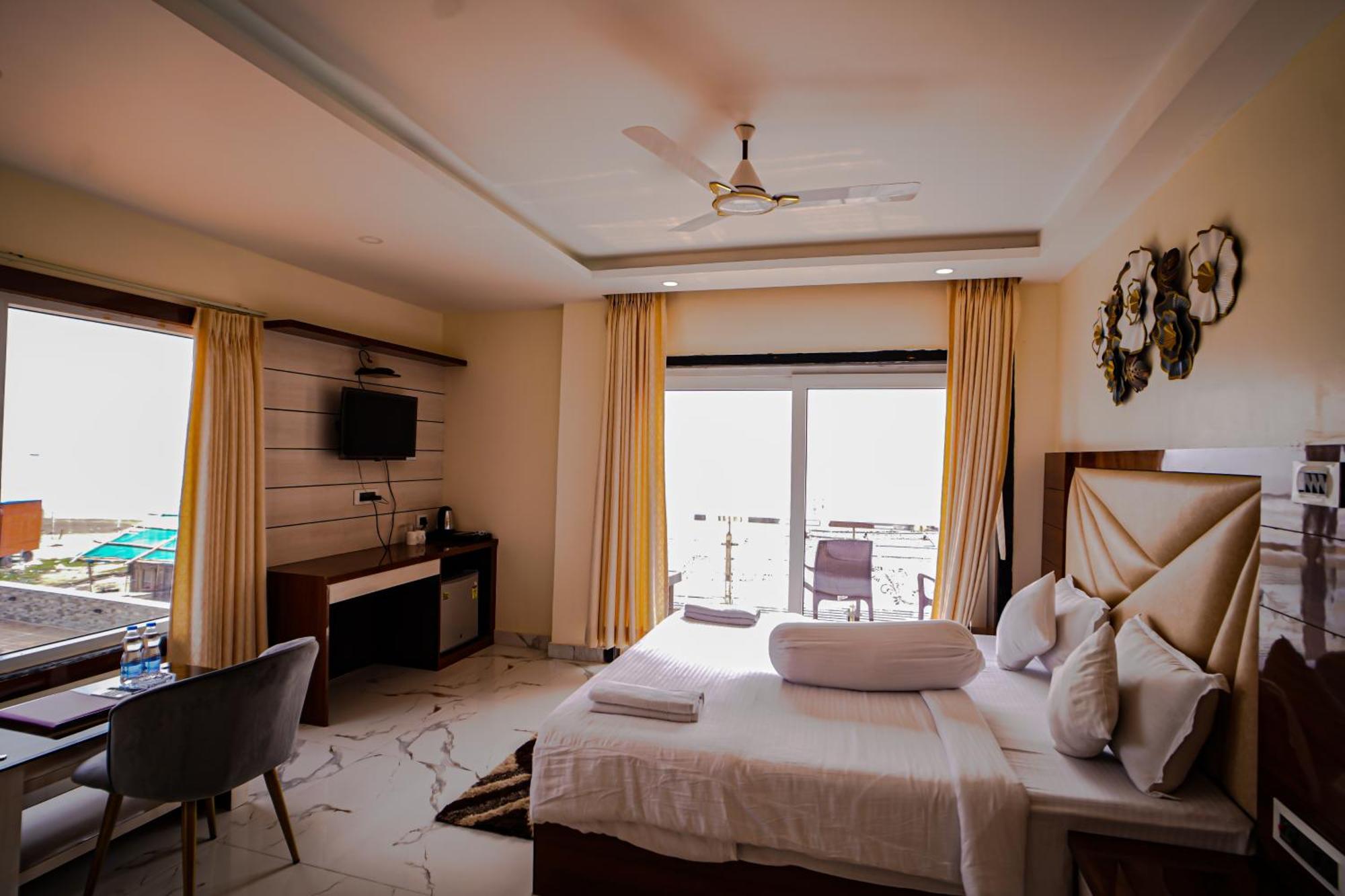 Prasant On Beach Resort !! Lift - Wifi -Restaurant-Parking Facilities-Newly Decorated Room !! Mandarmani Exteriér fotografie