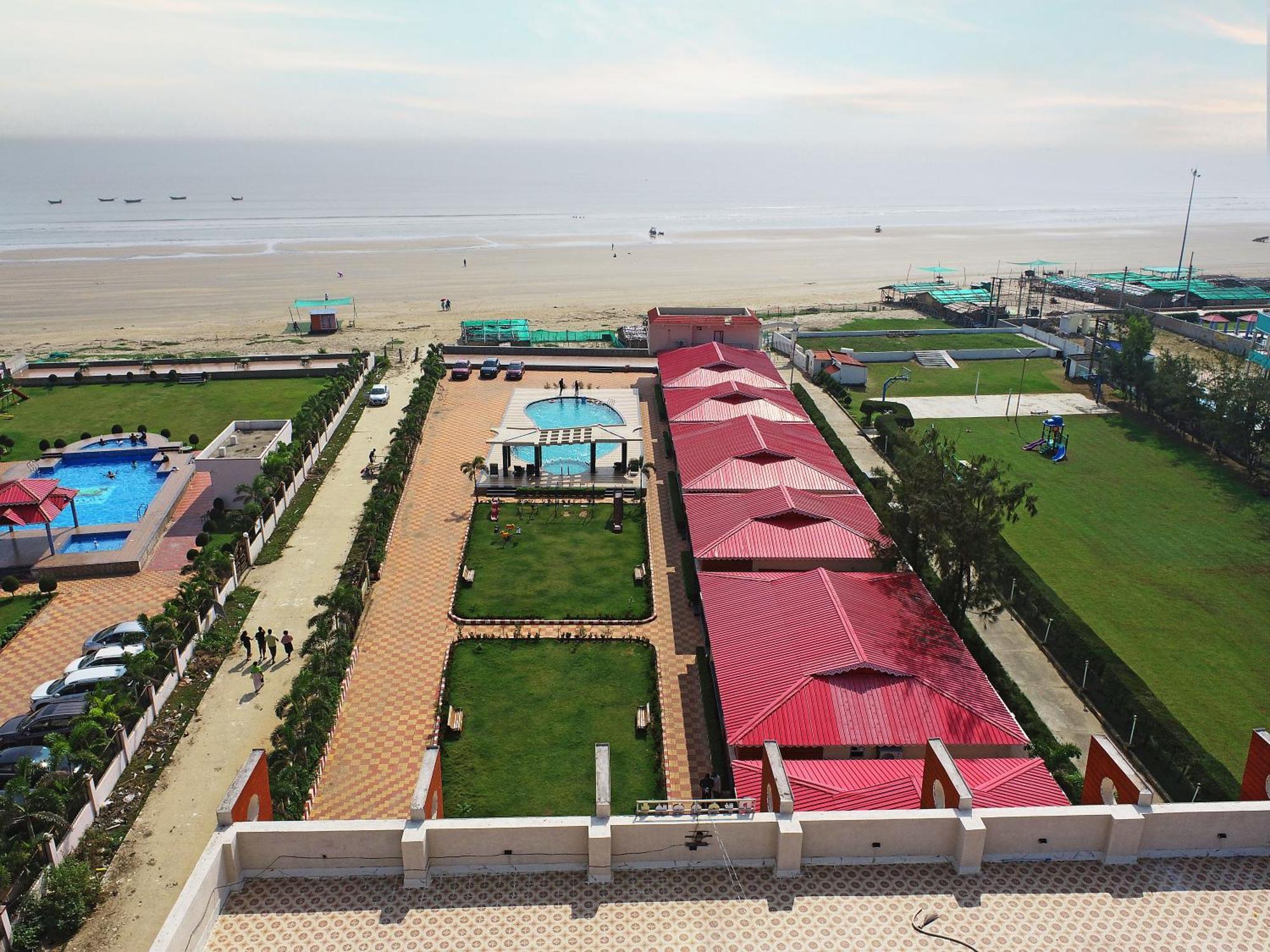 Prasant On Beach Resort !! Lift - Wifi -Restaurant-Parking Facilities-Newly Decorated Room !! Mandarmani Exteriér fotografie